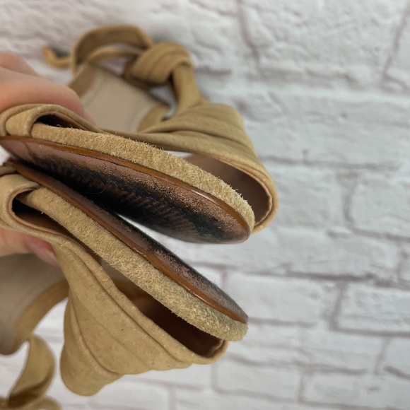 Schutz Tan Suede Monia Block Tie Heel Size 8B - Picture 9 of 9